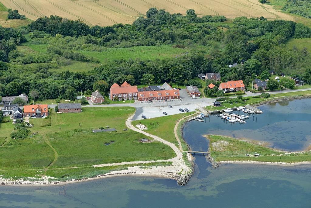 Tambohus Kro & Badehotel Hvidbjerg  Exterior photo